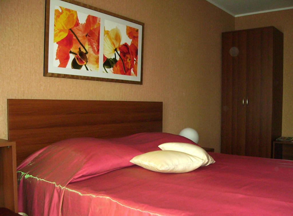 Hotel Sibir Абакан Номер фото